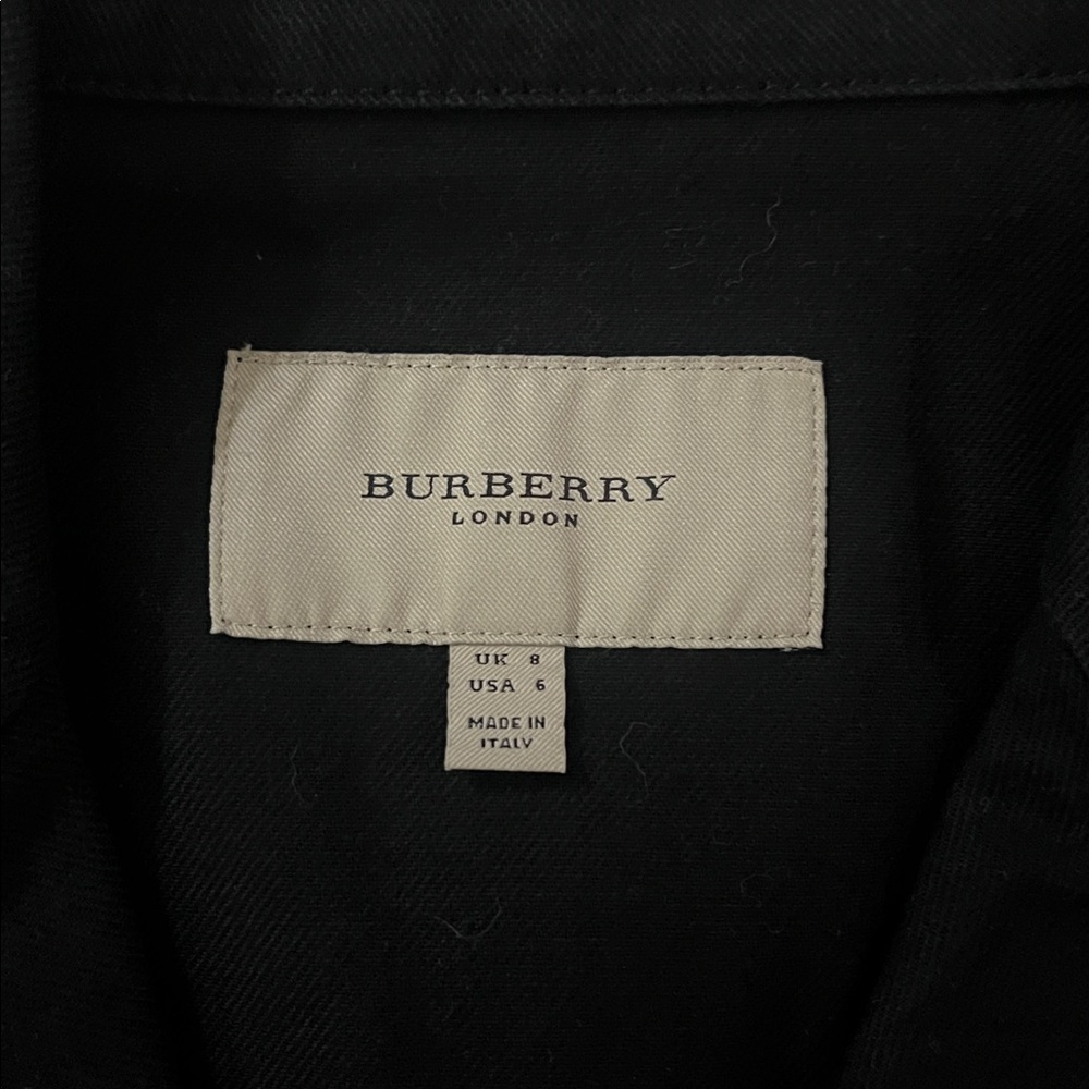 Burberry Black Blazer with Cream Piping - Picture 13 of 13